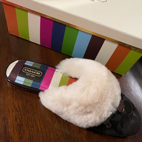 Ladies slippers - Picture 9 of 11